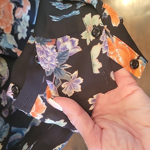 Johnny Was Silk Blouse - Picture 6 of 14